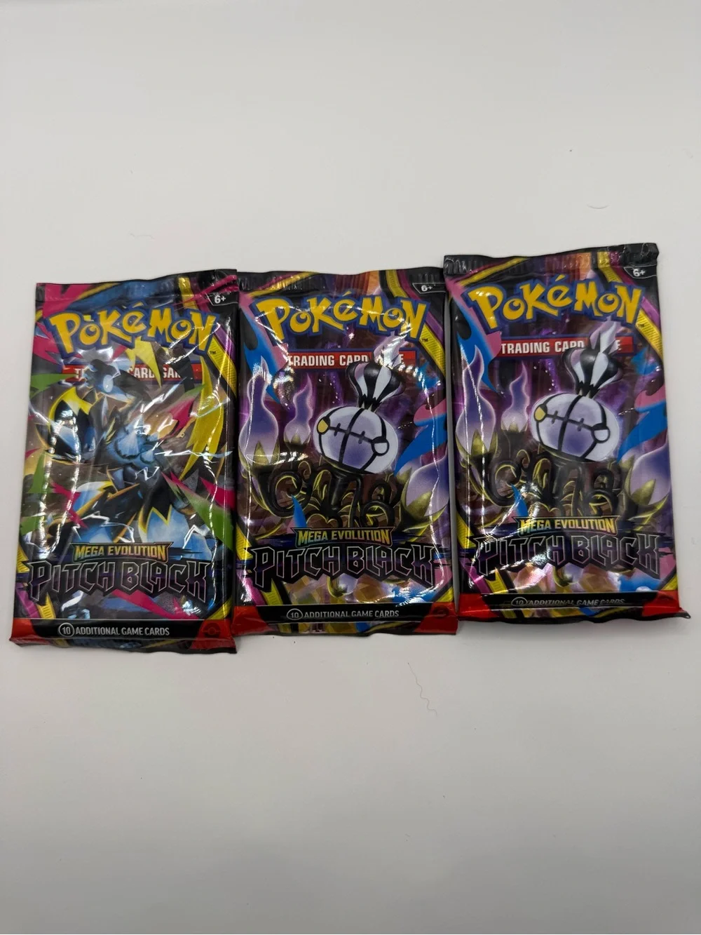 Pokémon TCG: Mega Evolution—Pitch Black Booster Bundle